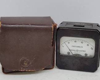 General Electric Model I-107 Light Meter
