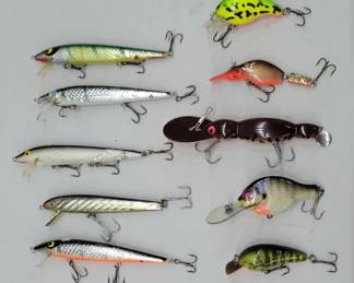 Fishing Lures with Treble Hooks