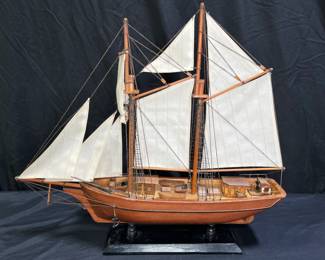 Vtg Hand Carved Wooden Bluenose Fishing Schooner
