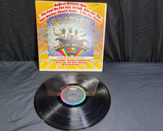  Beatles Magical Mystery Tour