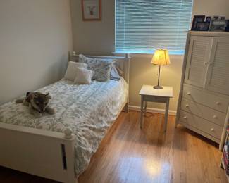 $550 Twin Bedroom set w/bed frame , night stand & armoire , no mattress