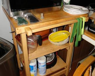 Microwave cart
