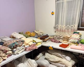 Linens- Sheets and Sets, Pillows, hand towels