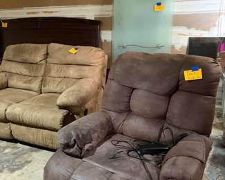 EZ up chair, was inside but moved to garage for sale. Works- almost new!