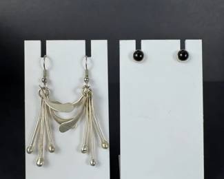 Sterling Silver Black Onyx Stud Earrings  Unmarked Modern Dangle Earrings 7.35g