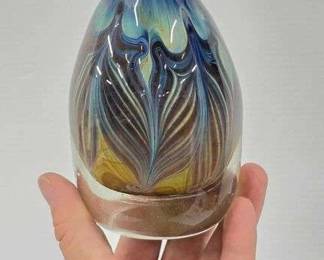 1 1976 Dick Huss. Art Glass. 2.5 x 4.5.