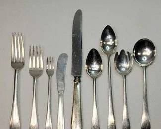 1 LUNT 12 Place Settings 126 PIECE SET OF LRB STERLING SILVER FLATWARE