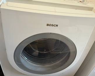 Bosch Nexxt 300 Series Front Load Washer