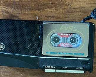 General Electric 3-5376B Microcassette Voice Recorder