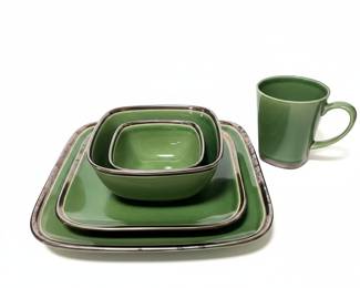 Gibson Elite Soho Lounge Square Dinnerware Set