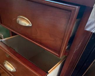 Traditional Style Three-Drawer File Cabinet