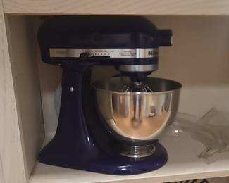 KitchenAid Artisan Tilt-Head Stand Mixer