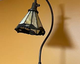 Tiffany Style Stained Glass Desk Lamp
