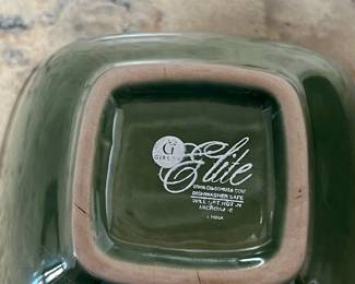 Gibson Elite Soho Lounge Square Dinnerware Set
