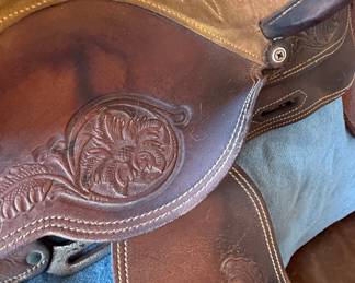 Circle Y Style Western Saddle