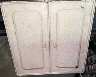 Vintage Metal Medicine Cabinet Style