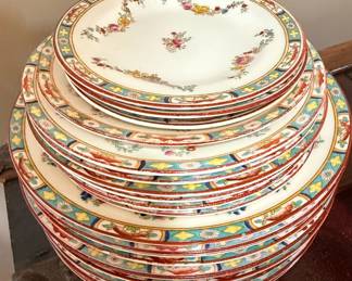 Crown Sutherland China Dinnerware Set
