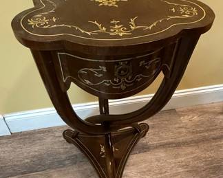 Antique French Marquetry Pedestal Table
