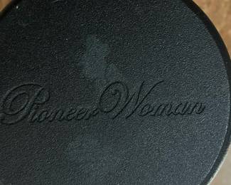 The Pioneer Woman Cast Iron Skillet