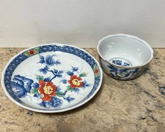 Japanese Imari Style Porcelain Peony Pattern Bowl and Plate