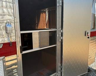 Holiday House Travel Trailer
