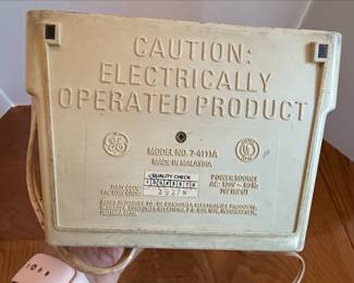 GE Nitey Lite Radio Model 7-4111A