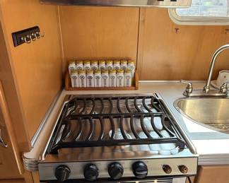 Holiday House Travel Trailer