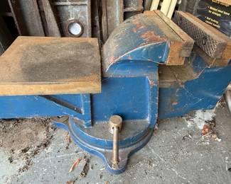 Vintage Wilton Bench Vise Style