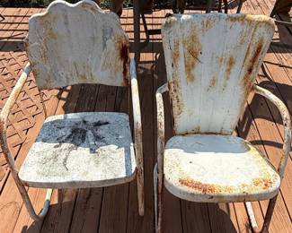 Vintage Shellback Clamshell Lawn Chairs