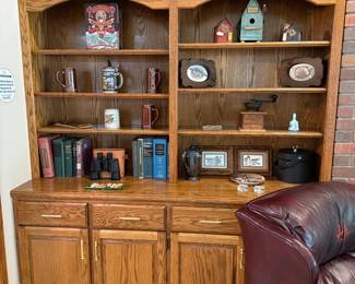 Traditional Oak Hutch Bookcase with Lower Cabinetry