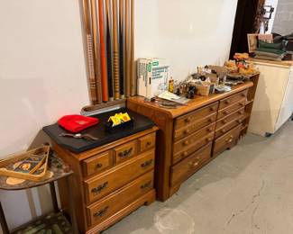 RCBS Powdermaster Electronic Powder Dispenser and Vintage Oak Dressers