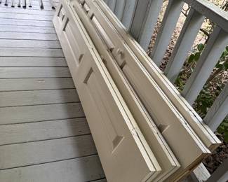 Closet bi-fold doors