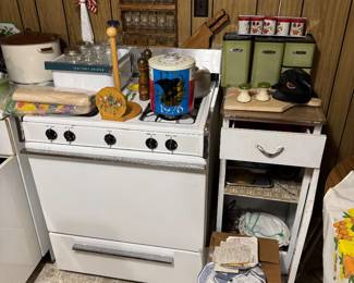 Basement. Kitchen area.