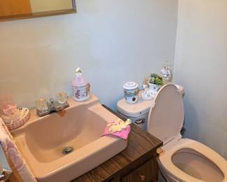 3rd Bedroom half bath