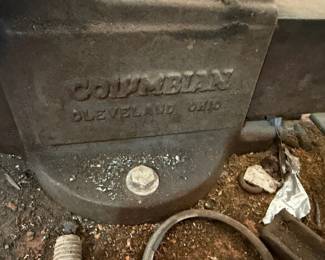 Columbian vise