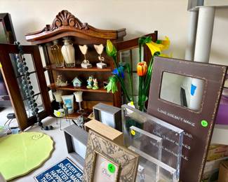 Hanging display case