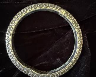 Vintage Ornate Hinged Bangle Bracelet - Heart & Scroll Motifs