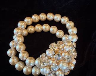Talbots Pearl and Crystal Cluster Bracelet