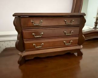 Vintage French Provincial Bombe Chest Jewelry Box
