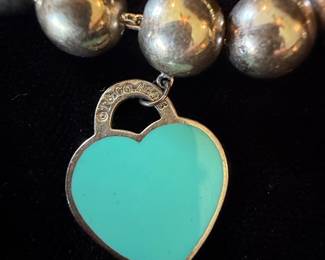 Tiffany & Co. Sterling Silver Return to Tiffany Blue Enamel Heart Tag Bead Bracelet