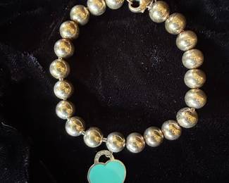Tiffany & Co. Sterling Silver Return to Tiffany Blue Enamel Heart Tag Bead Bracelet