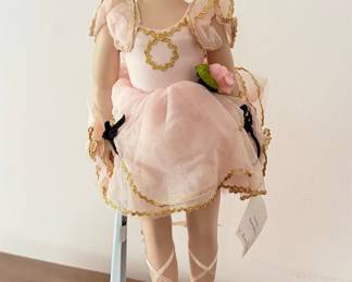 Madame Alexander Karen Ballerina Porcelain Doll 1999 #90200