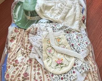 Vintage American Girl Felicity Doll Clothing Lot