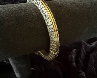 Vintage Ornate Hinged Bangle Bracelet - Heart & Scroll Motifs
