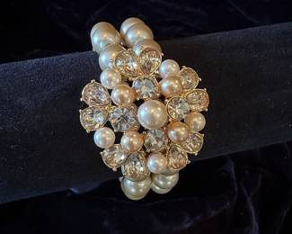 Talbots Pearl and Crystal Cluster Bracelet