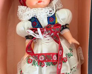 Vintage Lidová tvorba Uherský Brod Folk Doll