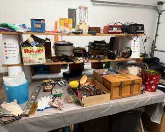 tools, hardware, gloves, toolboxes, battery chargers