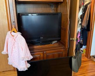 armoire, TVs, electronics, bed jacket