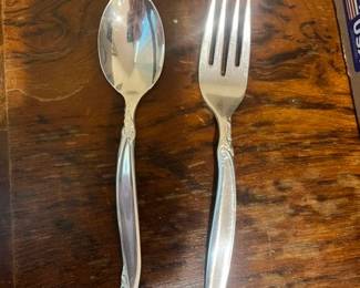 silverware set