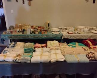 Kitchen linen tablecloth table runners placemats napkins